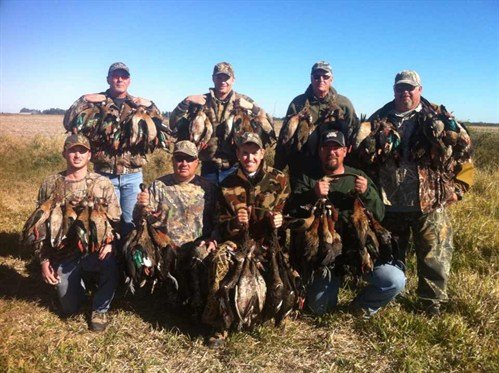 argentina%20duck%20hunt%20987632_499x373