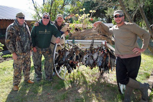 argentina%20duck%20hunting%20ira%20mccauley_499x334