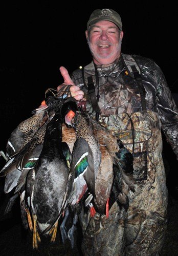 argentina%20duck%20hunting%20la%20paz%200160_348x500