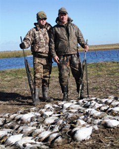 argentina%20duck%20hunting%20las%20flores%20jholmes%201549_240x300