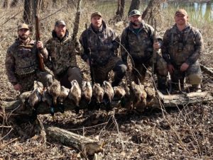 waterfowl outfitters for guided hunts missouri