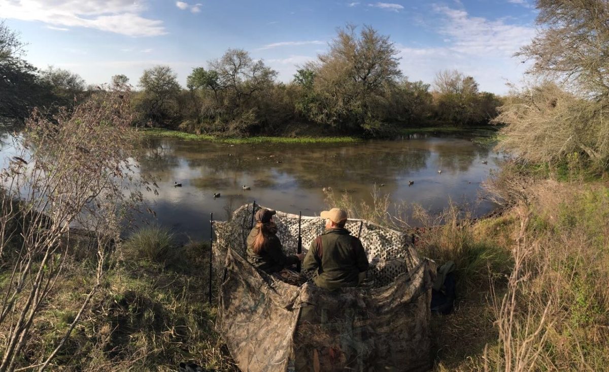 Los Ceibos Argetina Duck Hunting Blind Set Up