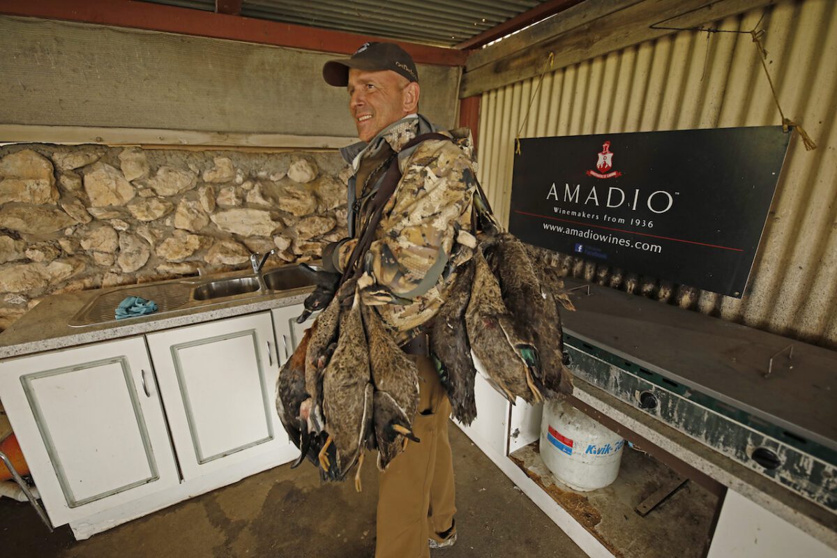 AUSTRALIA DUCK HUNTING LODGES