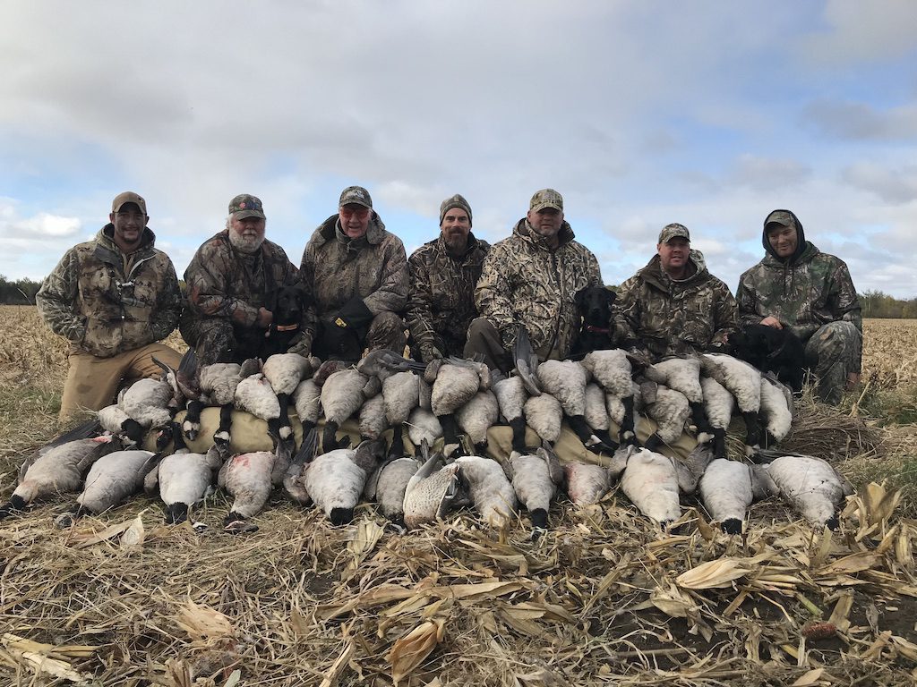 guided hunting trips ontario