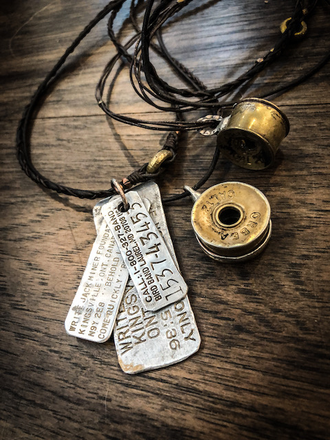 Duck discount band necklace
