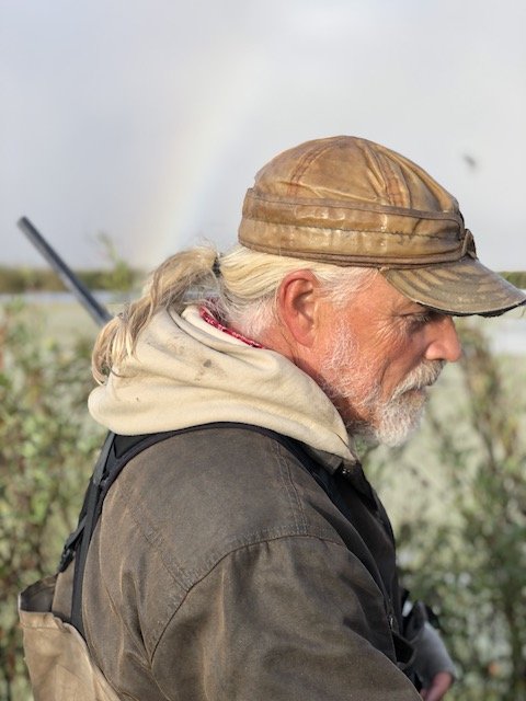 traveling duck hunter lee kjos in argentina 