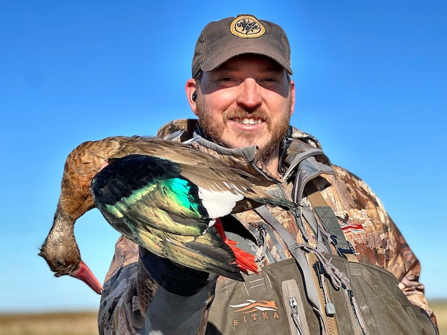 Argentina duck hunting Rio Salado