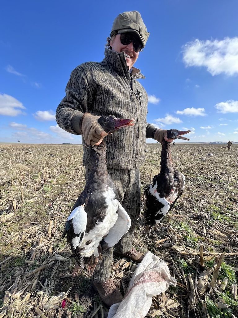 SPUR WINGED GEESE