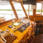 DUCK HUNT IN PARANA RIVER DELTA ARGENTINA HOUSE BOAT